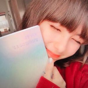 Meet your Posher, Evie